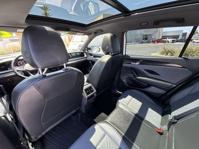 2025 Volkswagen Tiguan 2.0T SE R-Line Black