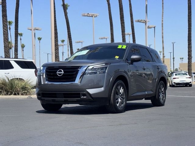 2022 Nissan Pathfinder S 2WD