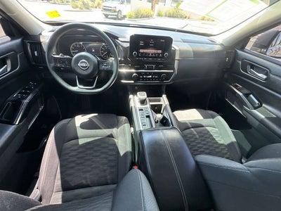 2022 Nissan Pathfinder S 2WD