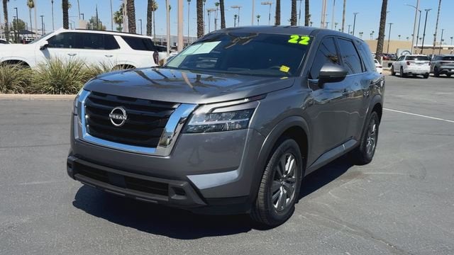 2022 Nissan Pathfinder S 2WD