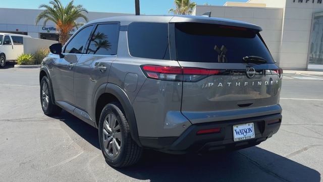 2022 Nissan Pathfinder S 2WD