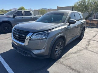 2022 Nissan Pathfinder S 2WD