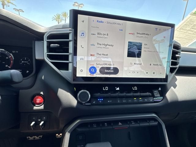 2026 Toyota Tundra Limited CrewMax 5.5' Bed