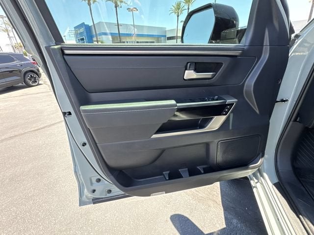 2026 Toyota Tundra Limited CrewMax 5.5' Bed