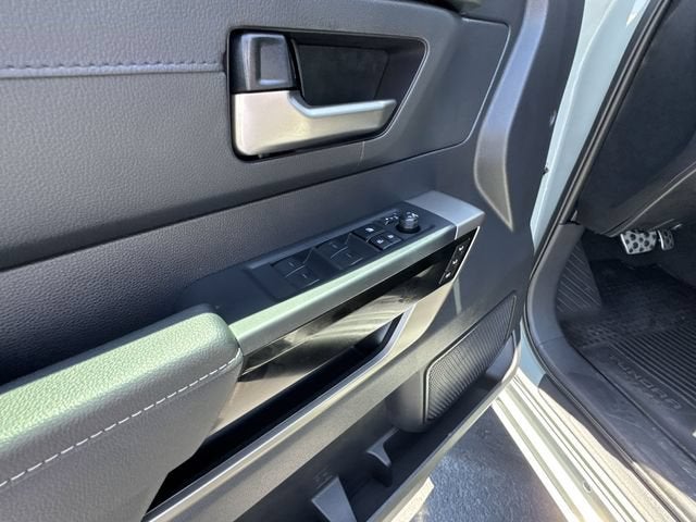 2026 Toyota Tundra Limited CrewMax 5.5' Bed