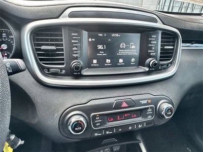 2019 Kia Sorento LX V6