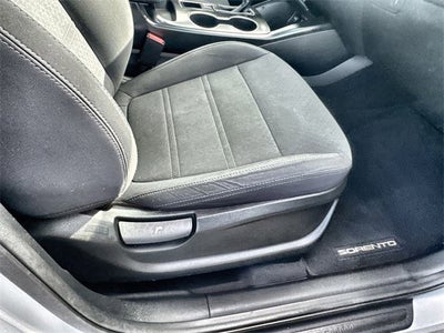 2019 Kia Sorento LX V6