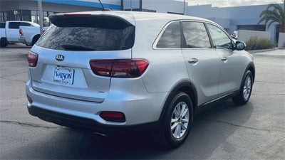 2019 Kia Sorento LX V6