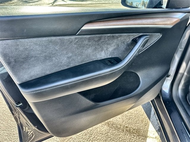 2024 Tesla Model Y NA