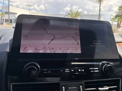 2024 Nissan Armada SL