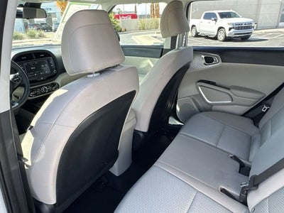 2024 Kia Soul LX