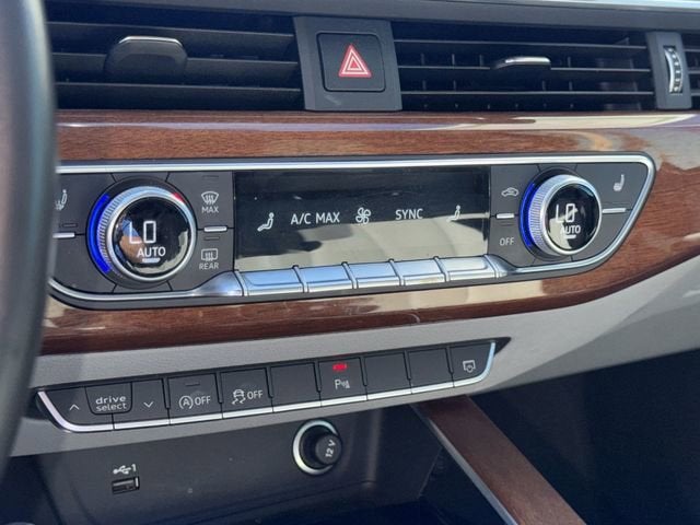 2021 Audi A4 Premium Plus 40 TFSI quattro S tronic