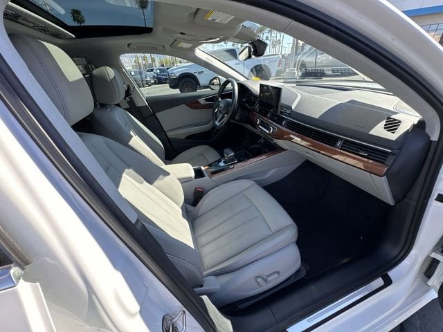 2021 Audi A4 Premium Plus 40 TFSI quattro S tronic