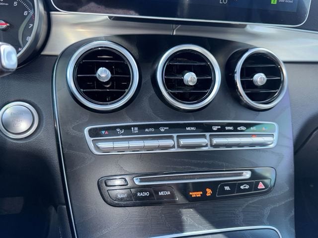 2019 Mercedes-Benz GLC 300 GLC 300