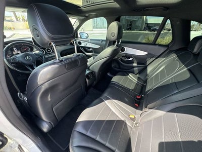 2019 Mercedes-Benz GLC 300 GLC 300