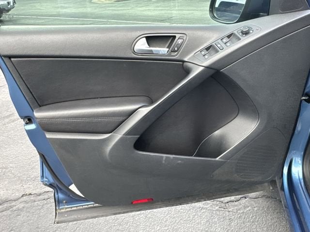 2017 Volkswagen Tiguan S