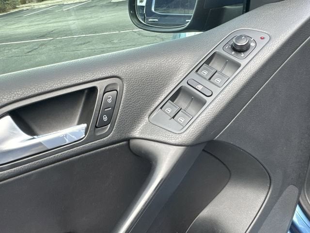 2017 Volkswagen Tiguan S