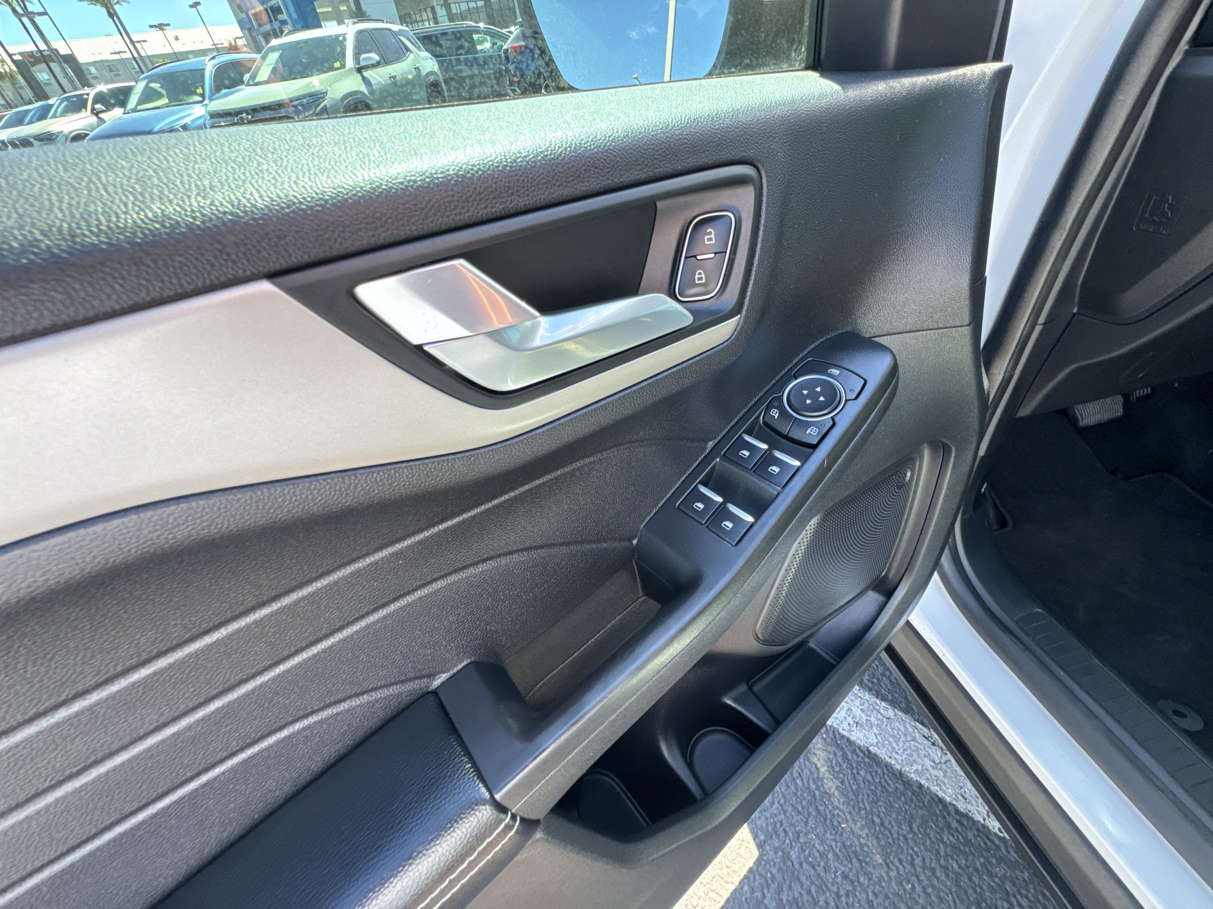 2021 Ford Escape SE Hybrid