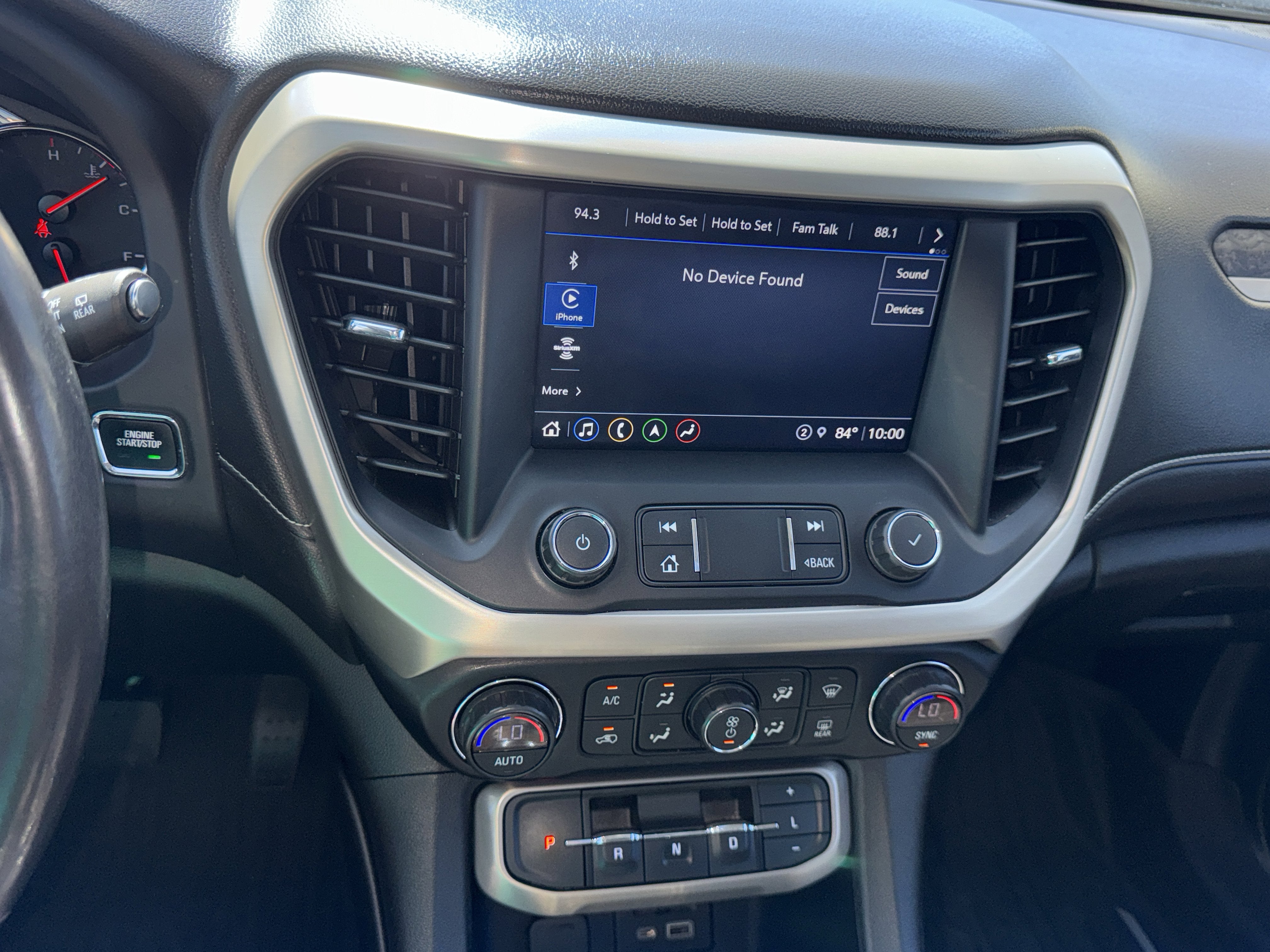 2022 GMC Acadia Denali