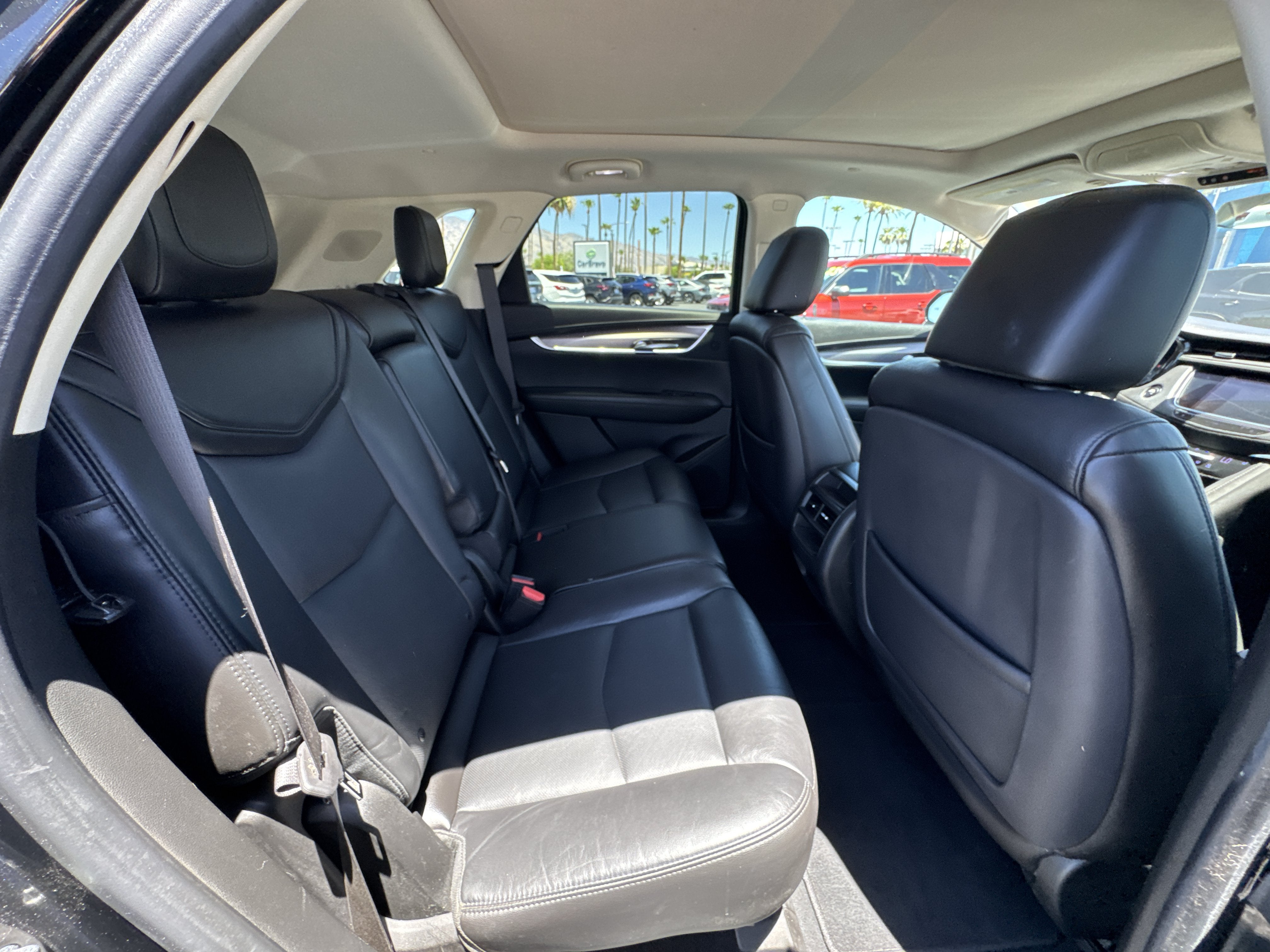 2017 Cadillac XT5 Luxury FWD