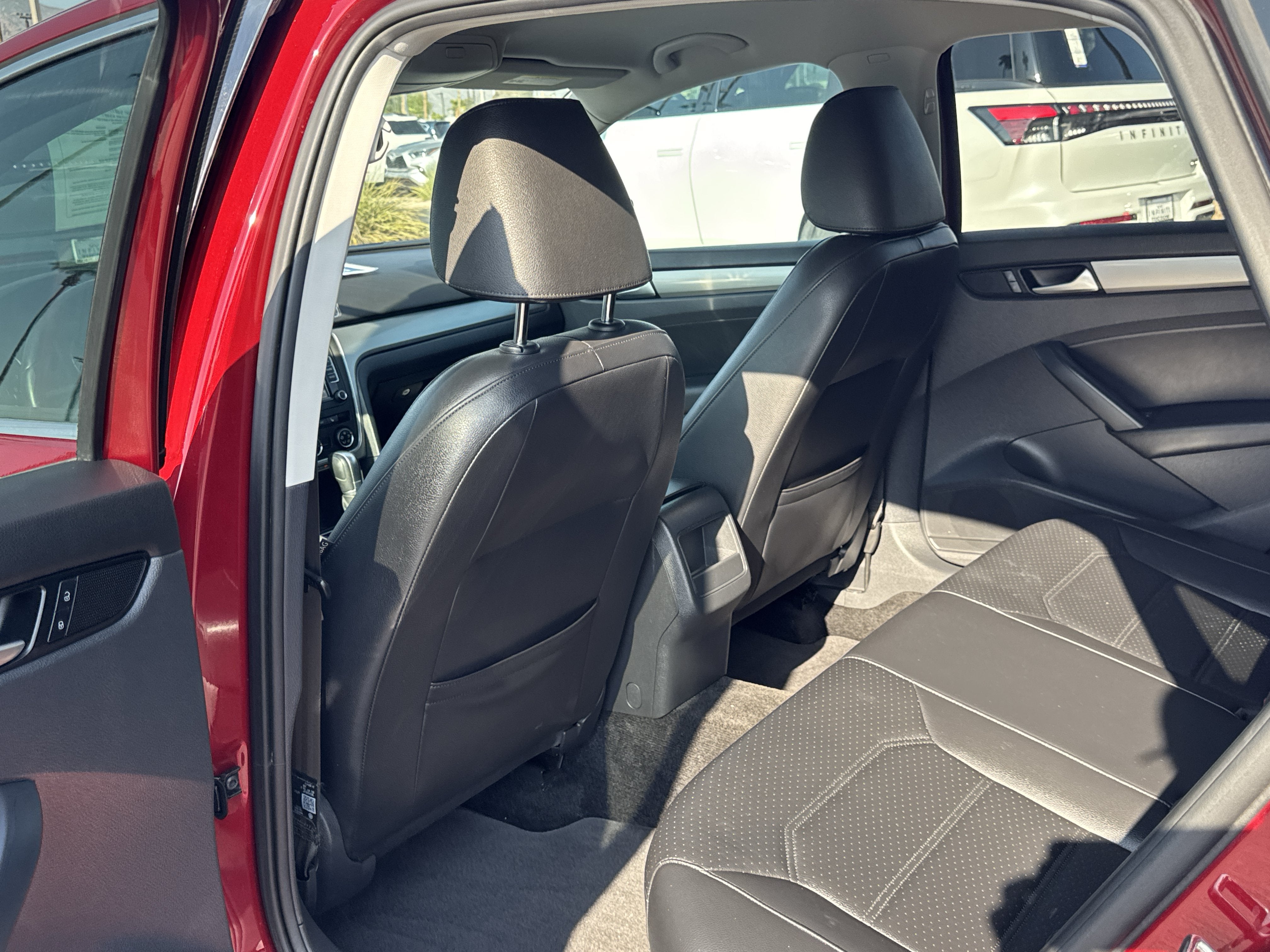 2015 Volkswagen Passat 1.8T Limited Edition