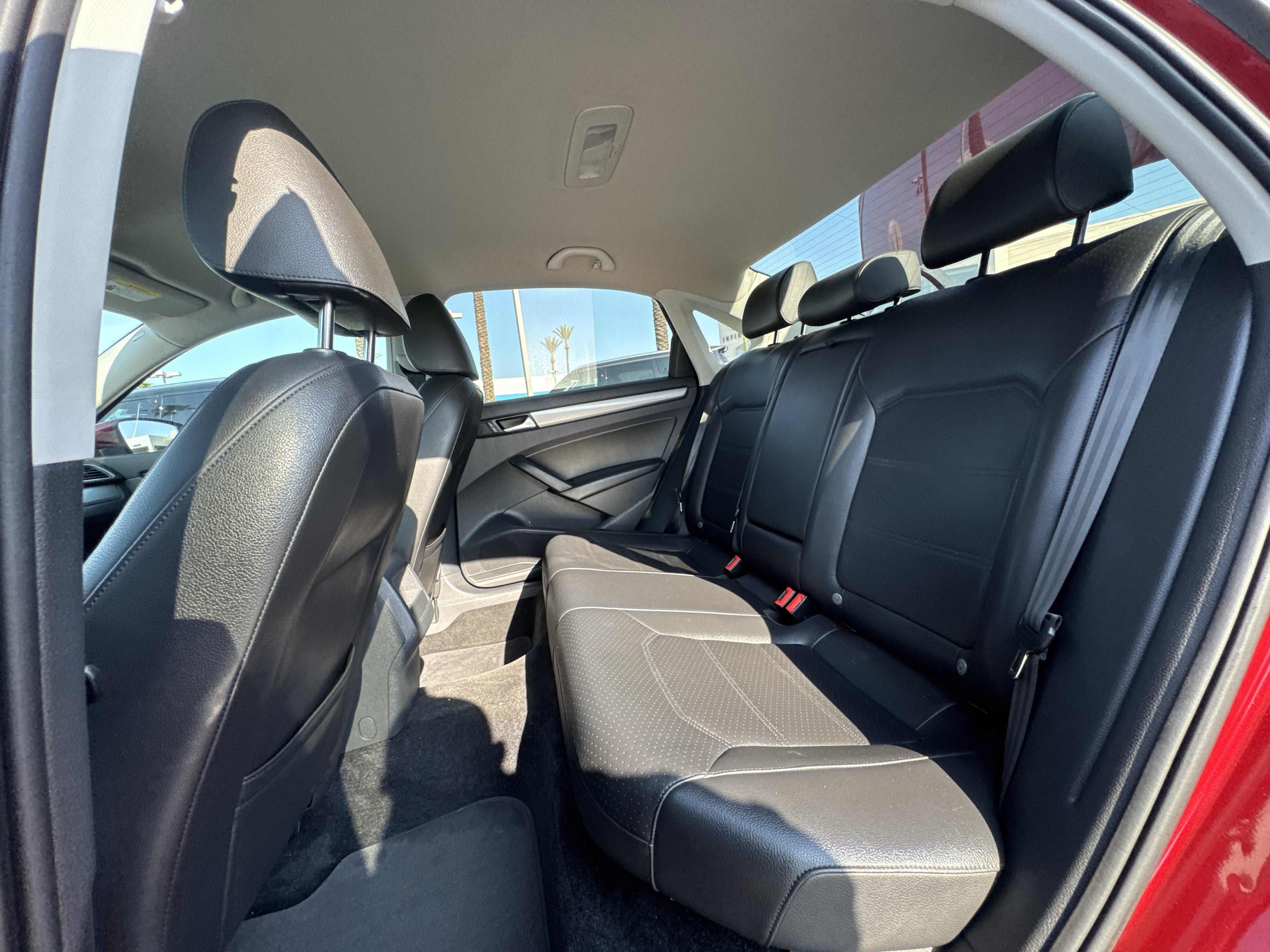 2015 Volkswagen Passat 1.8T Limited Edition