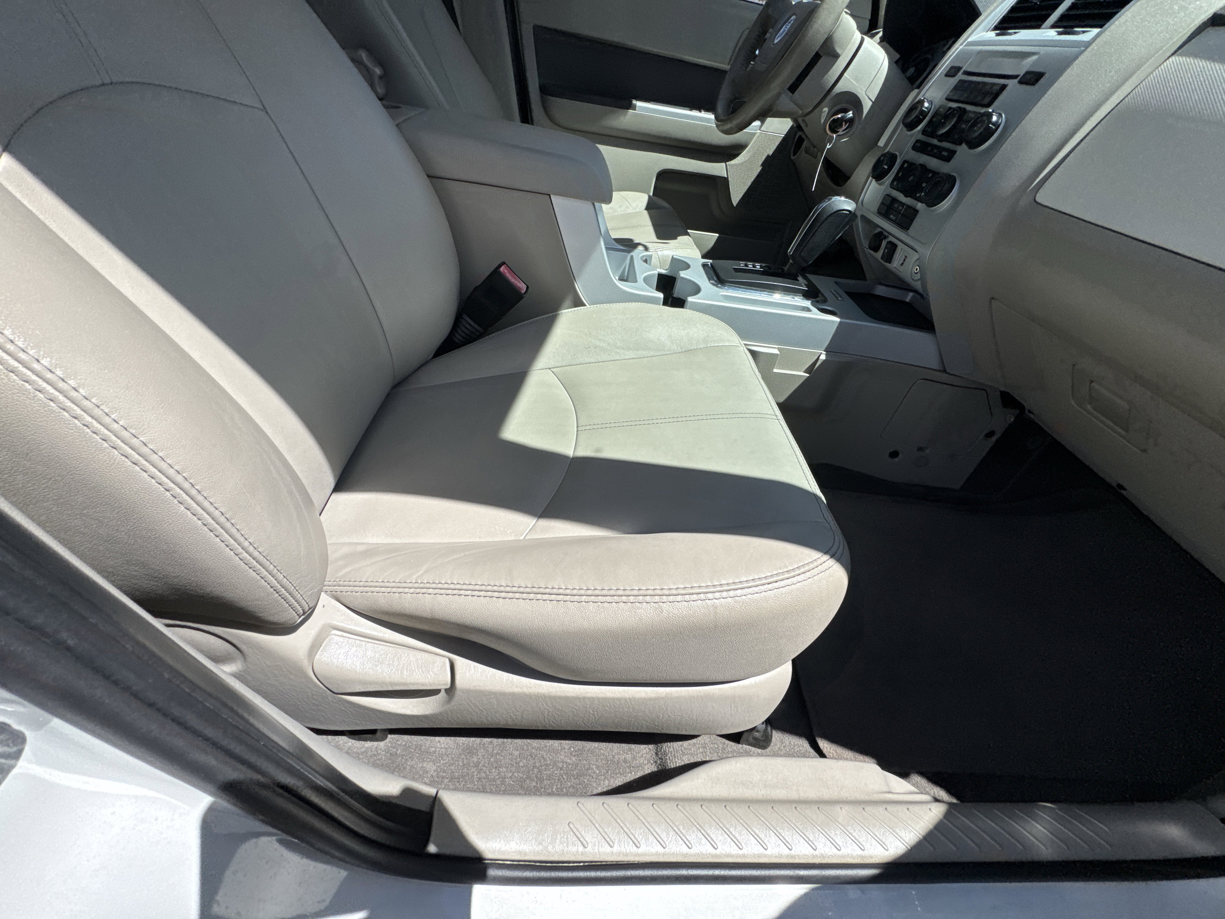 2009 Mercury Mariner Premier