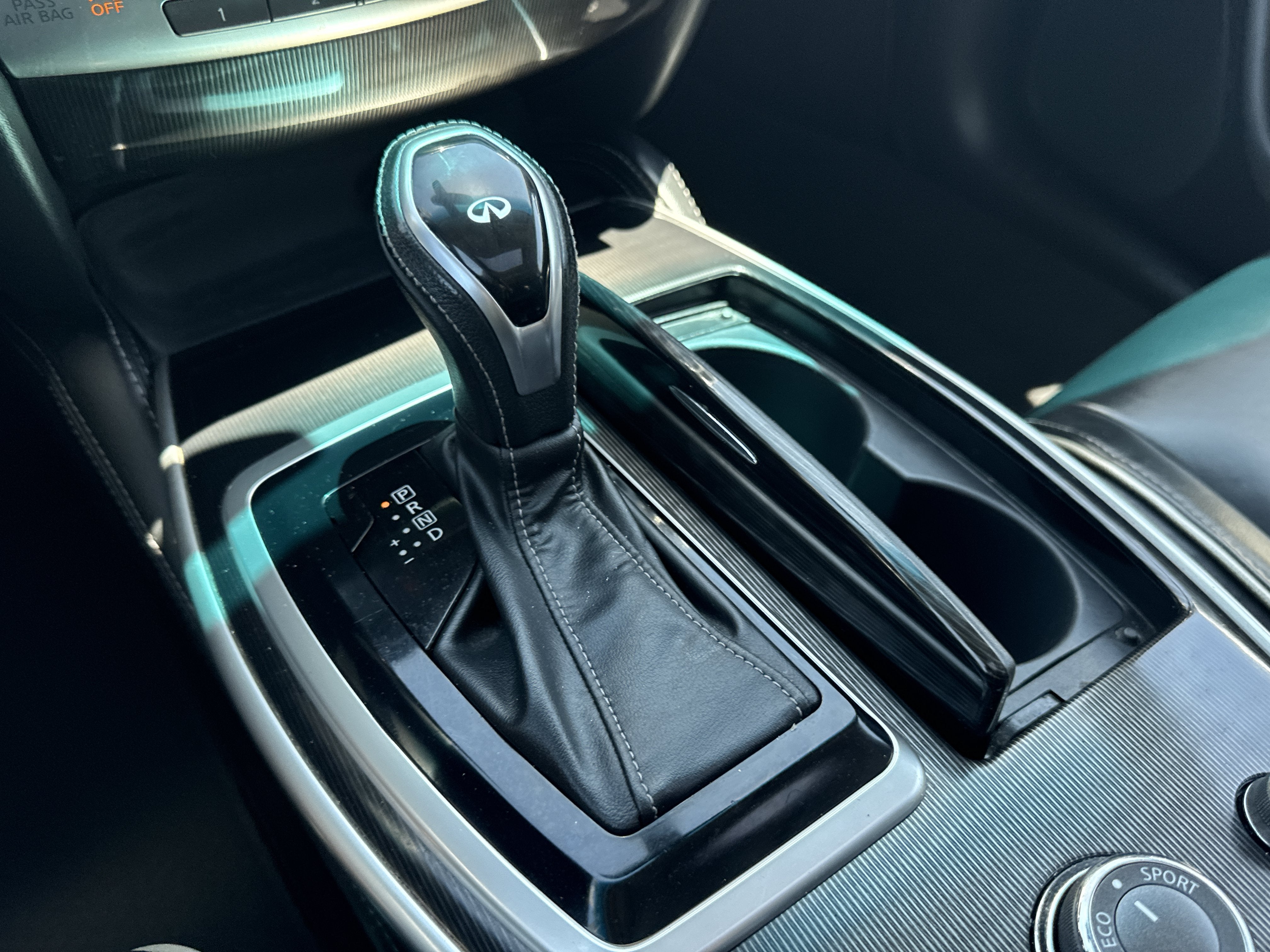 2016 INFINITI QX60 Base