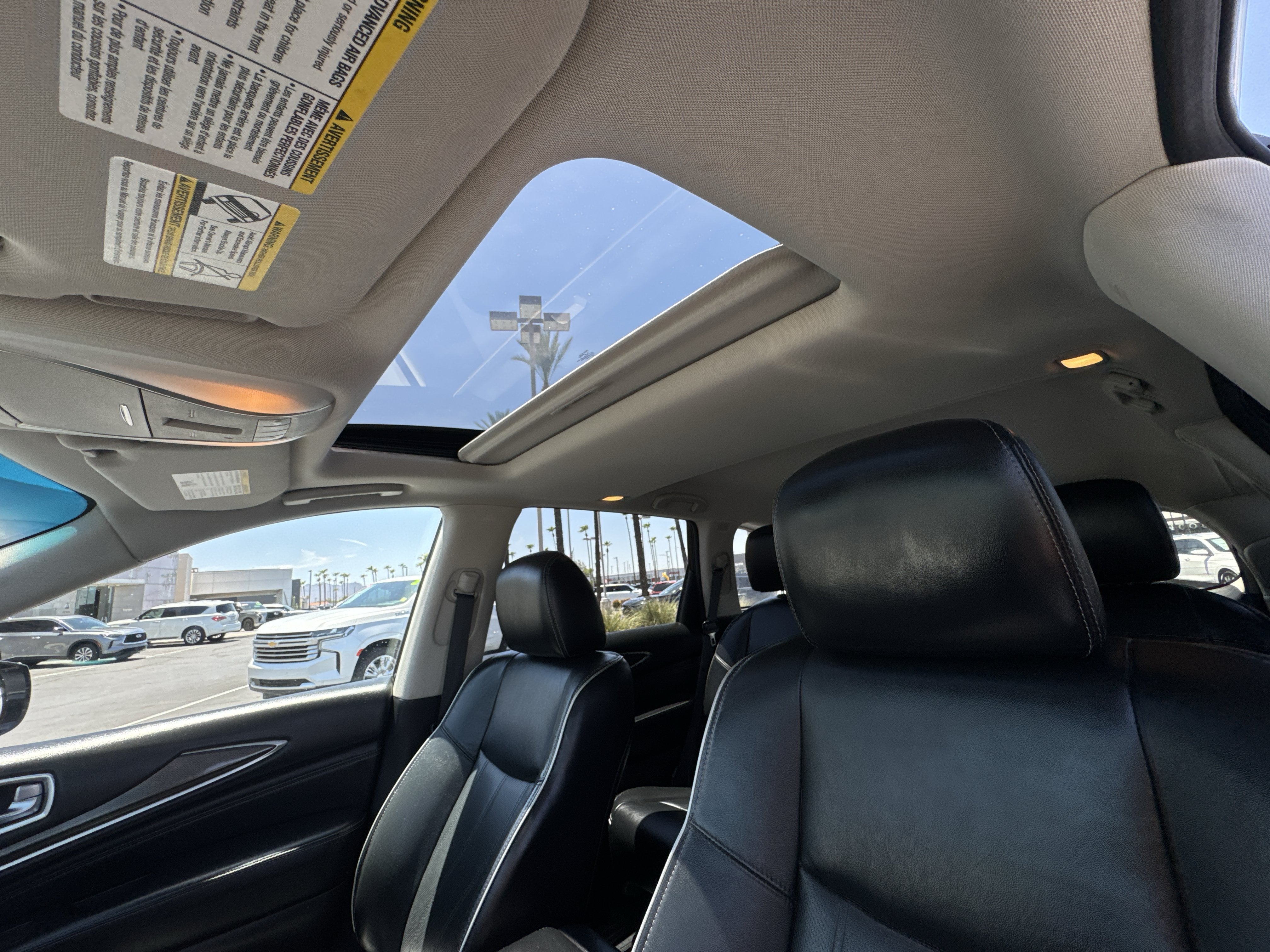 2016 INFINITI QX60 Base