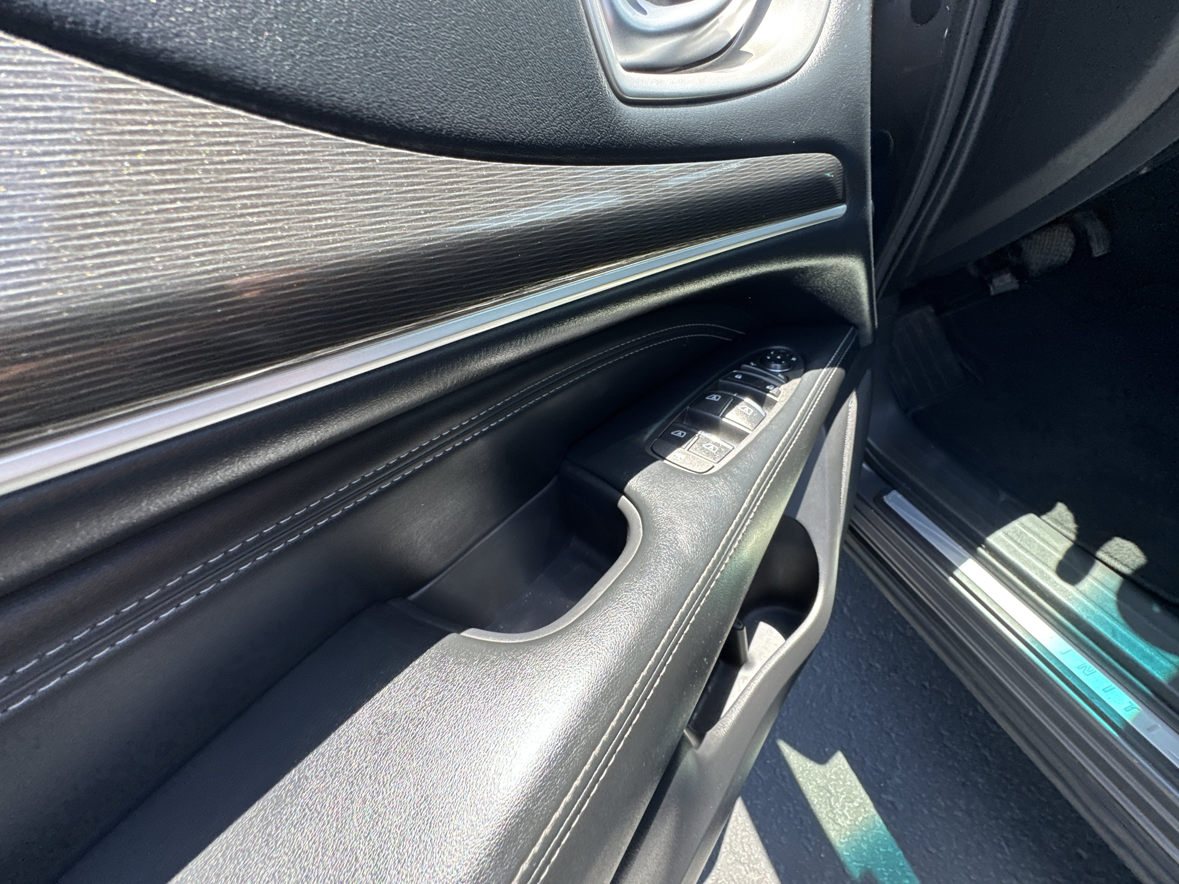 2016 INFINITI QX60 Base
