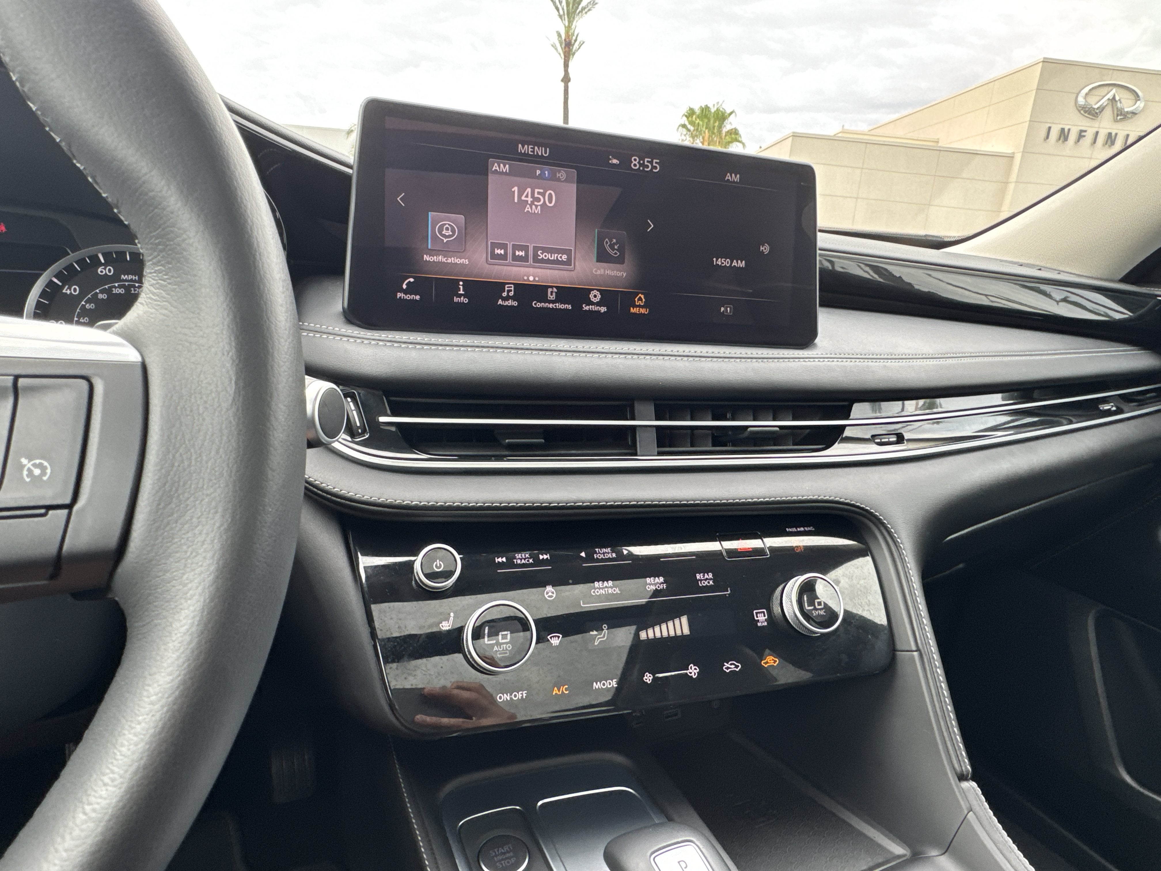 2025 INFINITI QX60 PURE