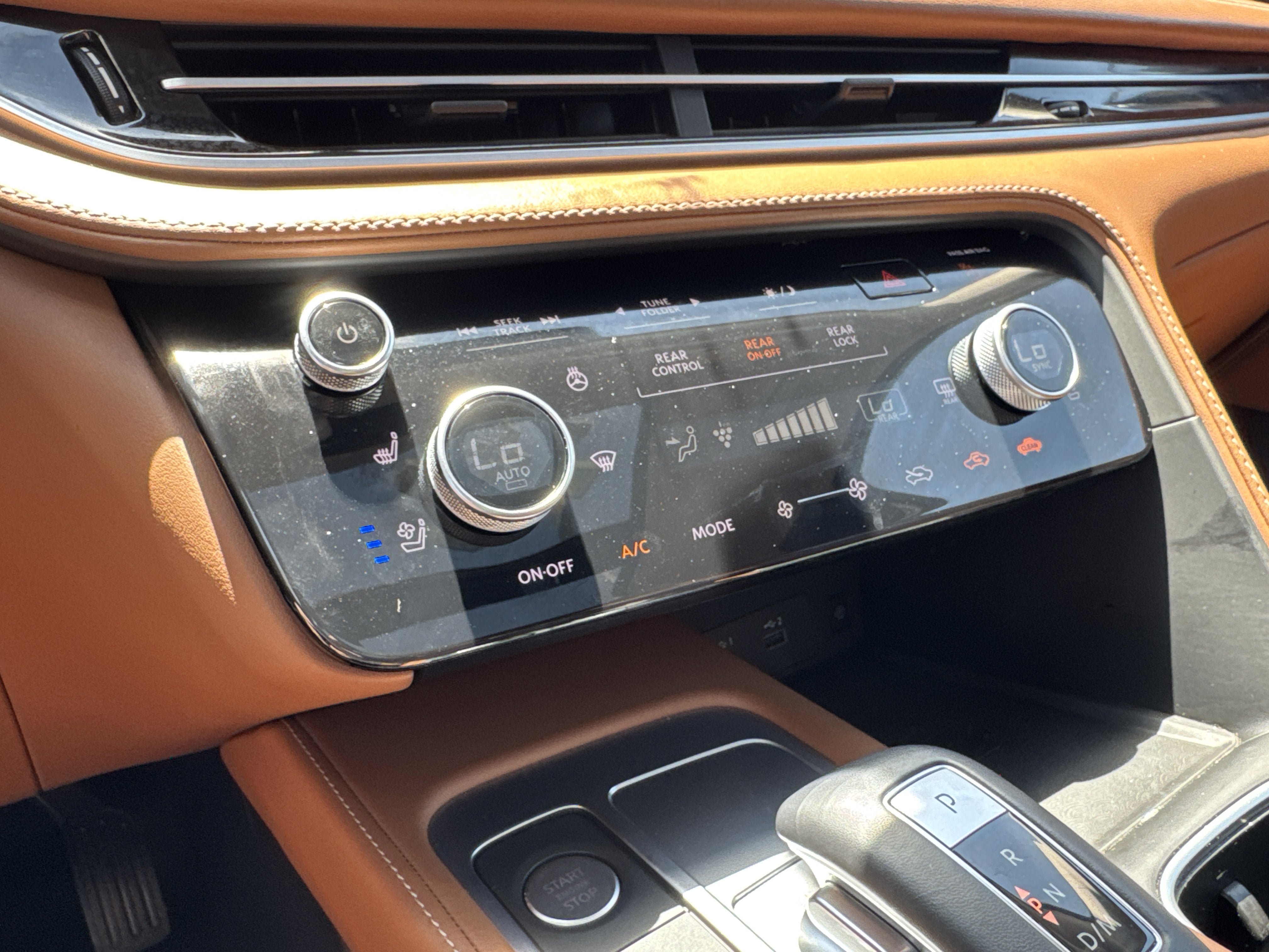 2025 INFINITI QX60 SENSORY