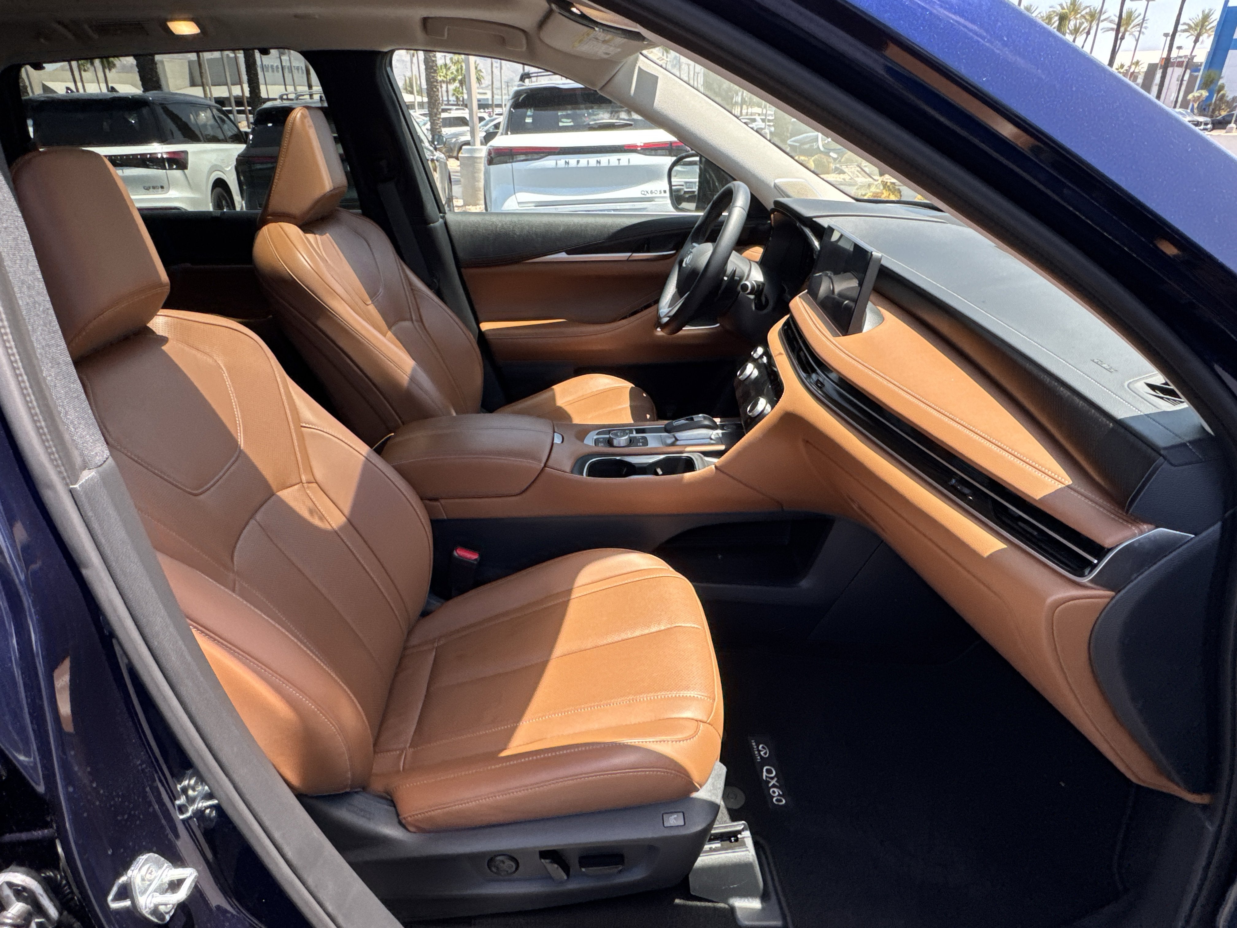 2025 INFINITI QX60 SENSORY