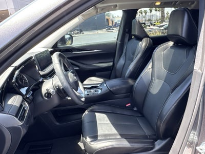 2024 INFINITI QX60 PURE