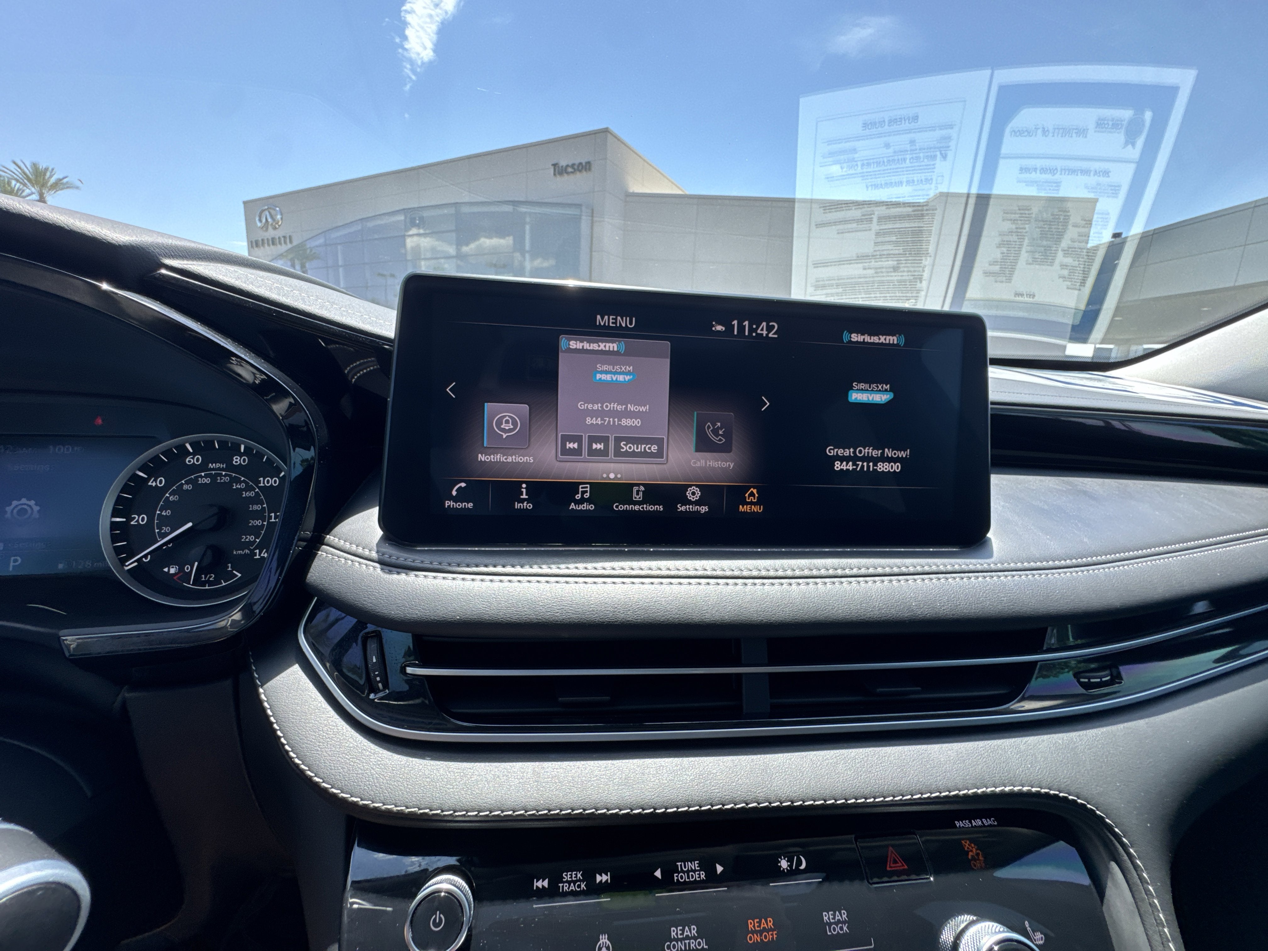 2024 INFINITI QX60 PURE