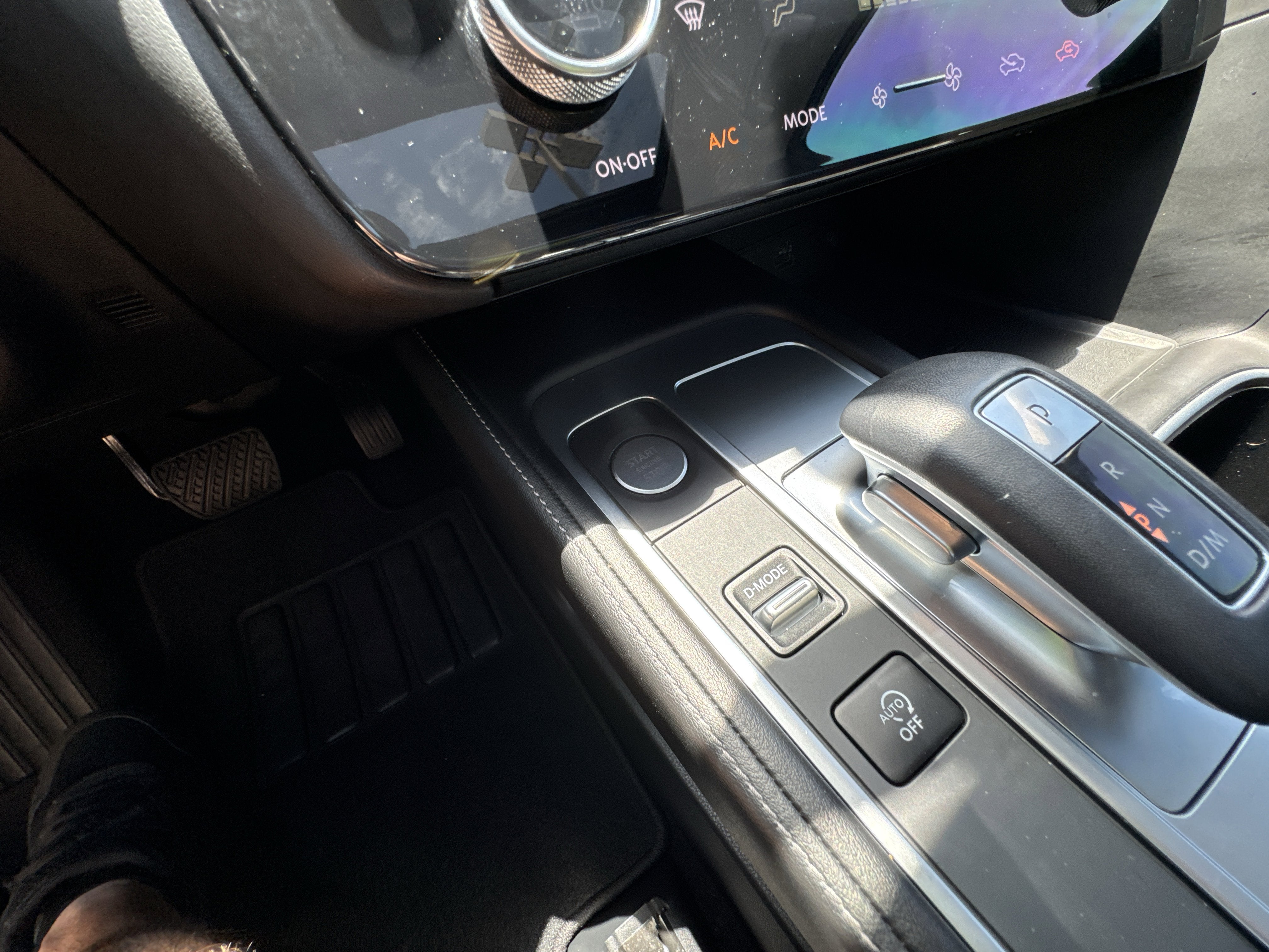 2024 INFINITI QX60 PURE