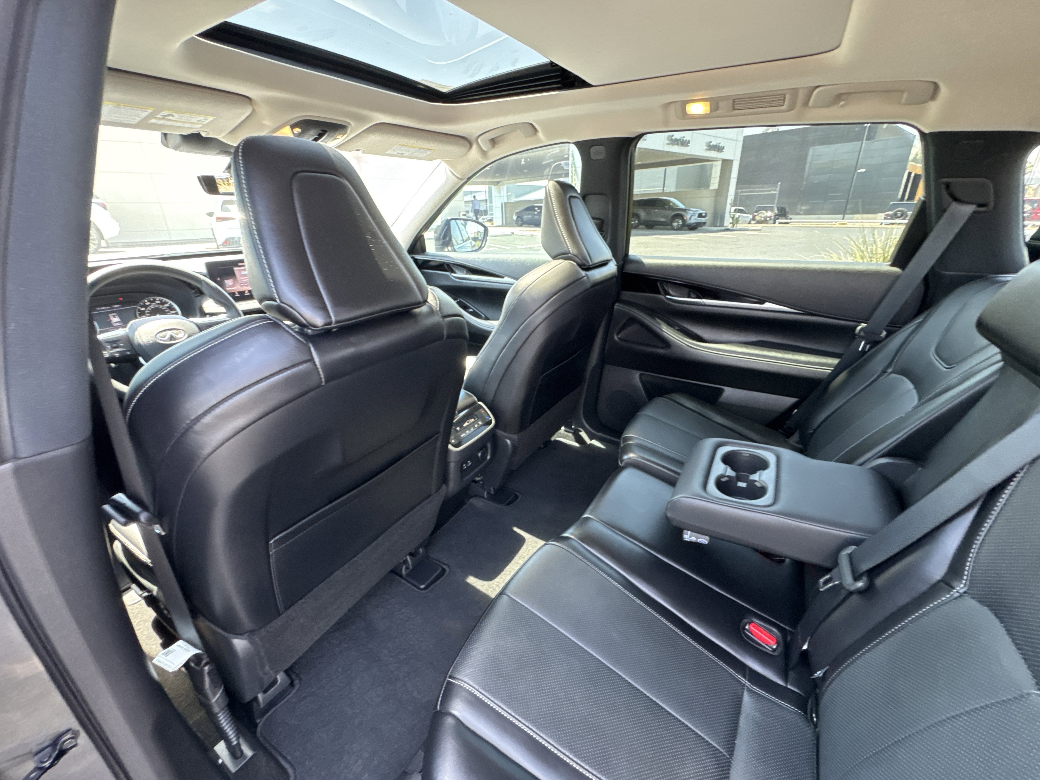 2024 INFINITI QX60 PURE