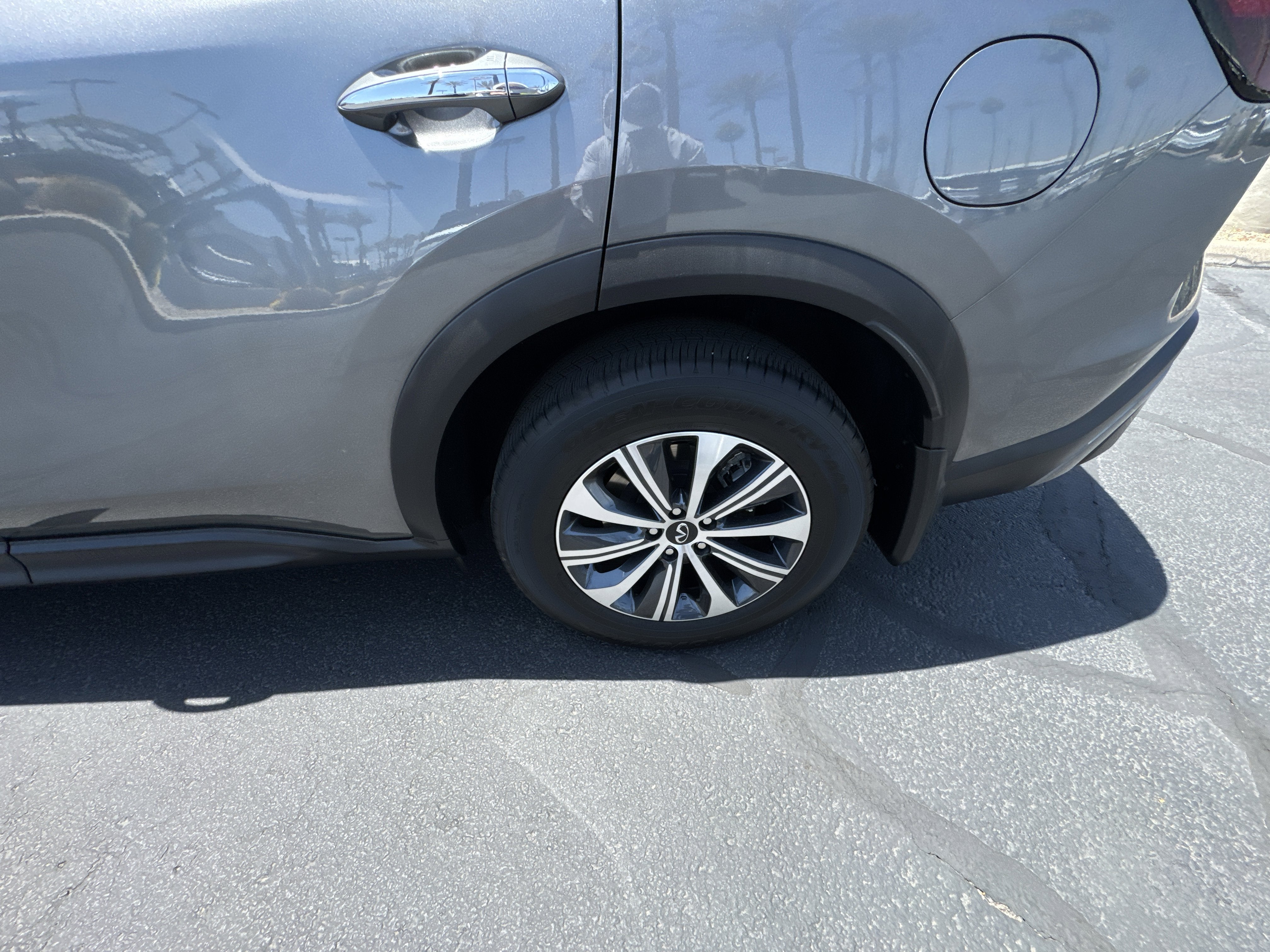 2024 INFINITI QX60 PURE