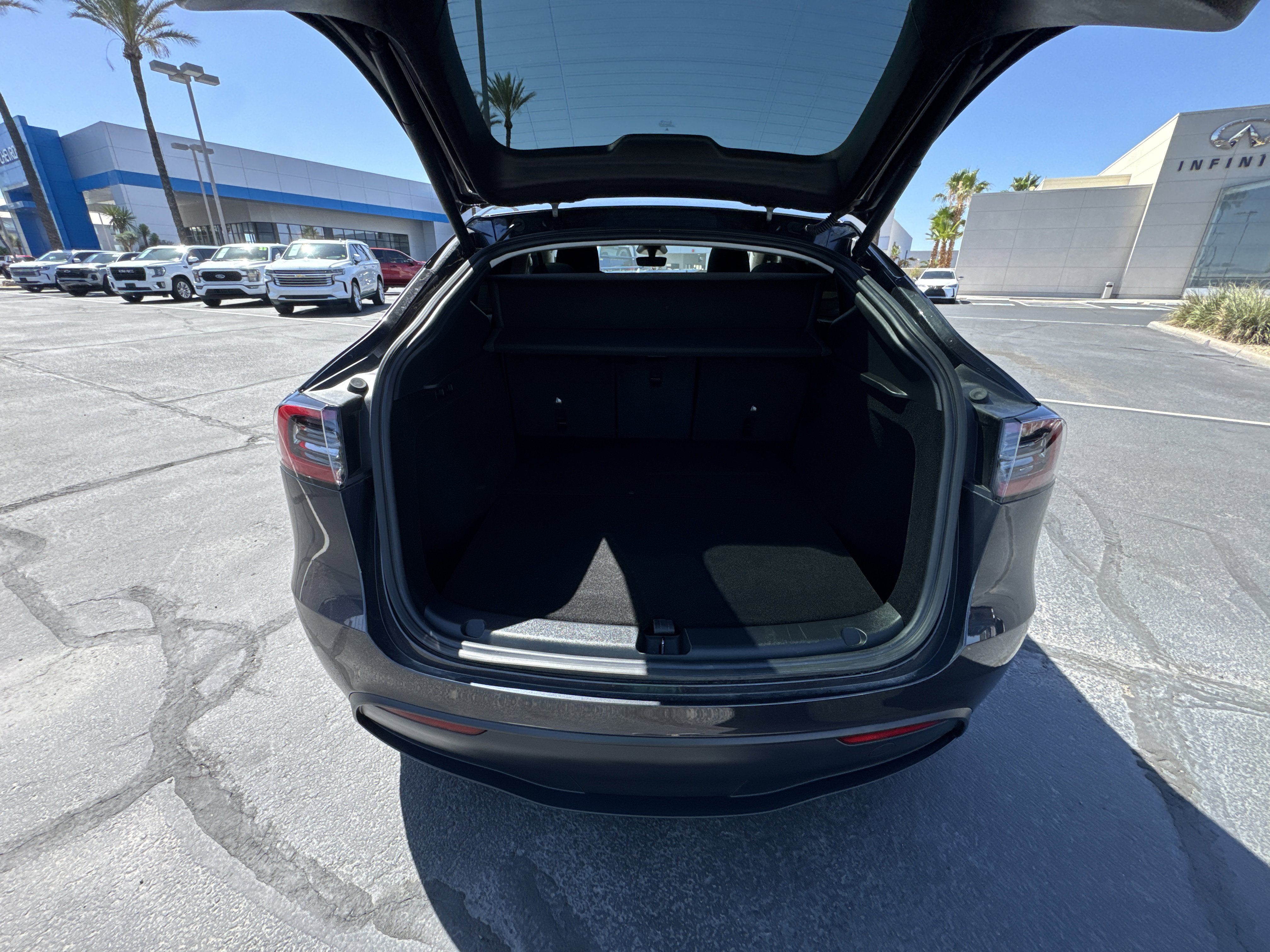 2024 Tesla Model Y Long Range