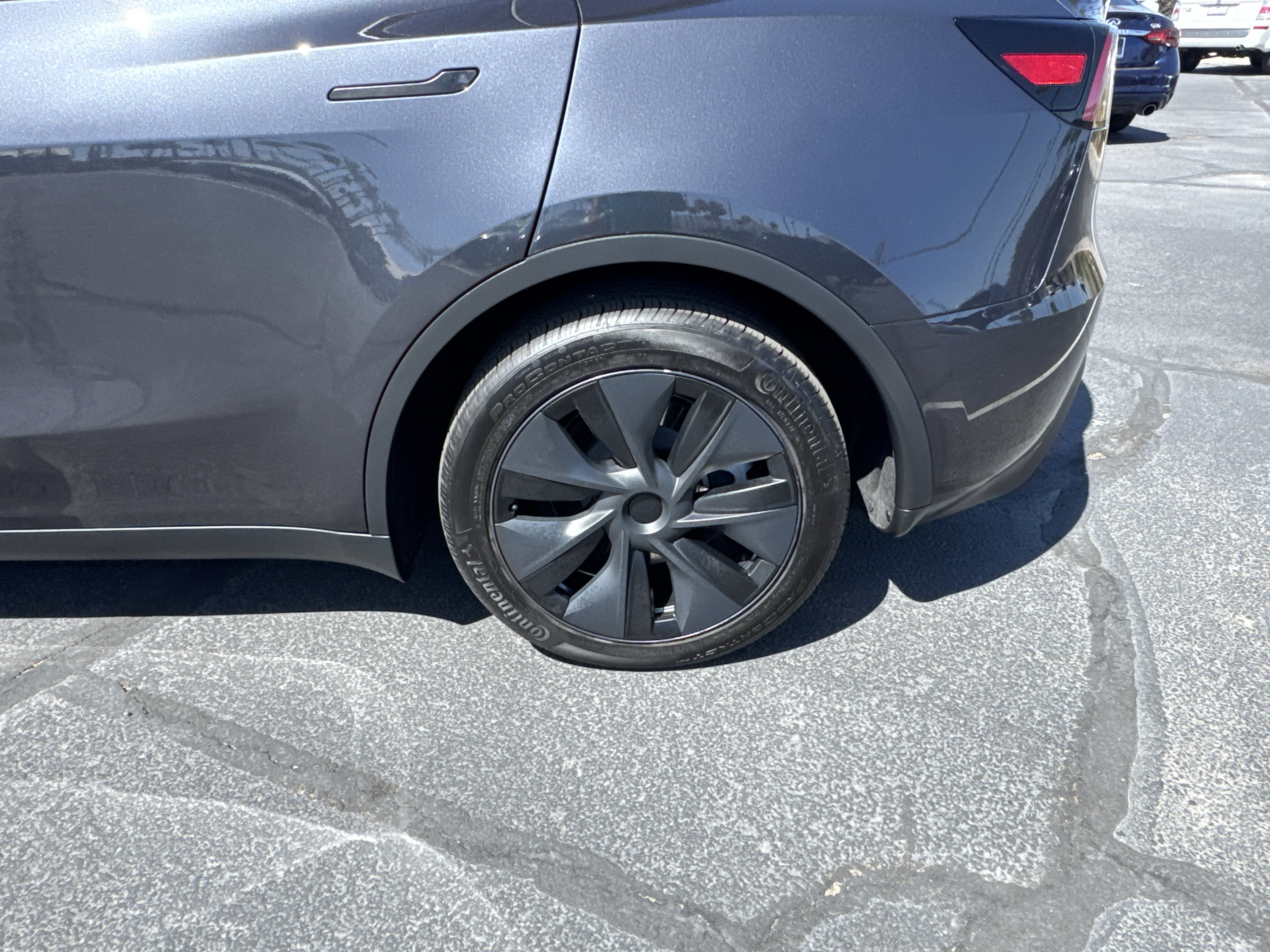 2024 Tesla Model Y Long Range