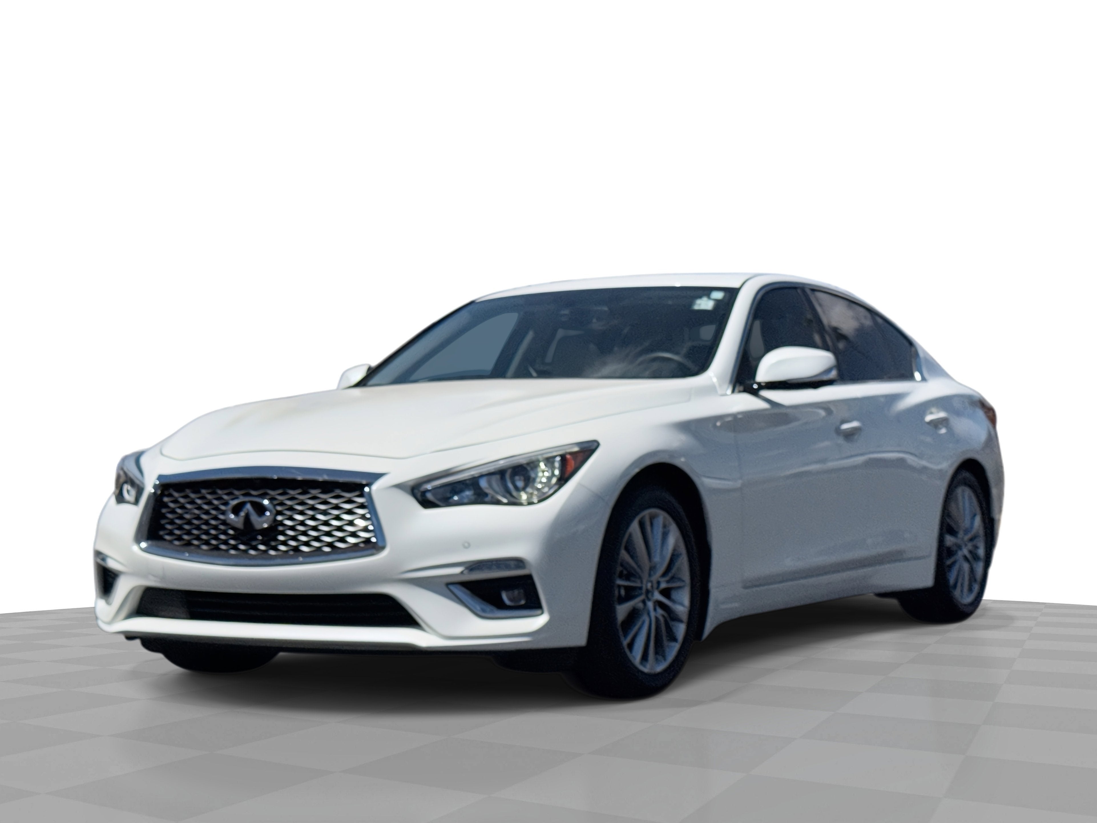 2023 INFINITI Q50 LUXE