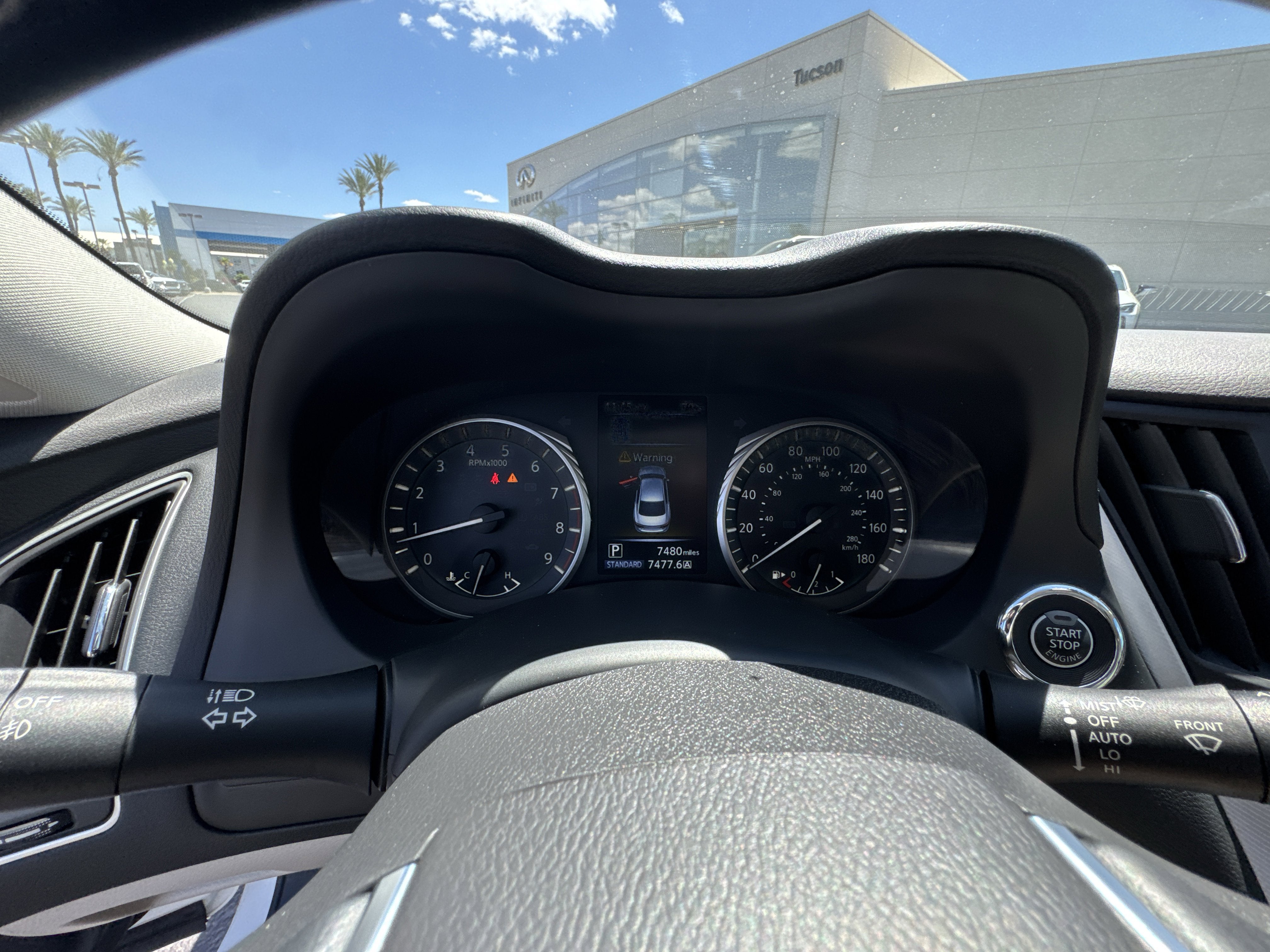 2023 INFINITI Q50 LUXE