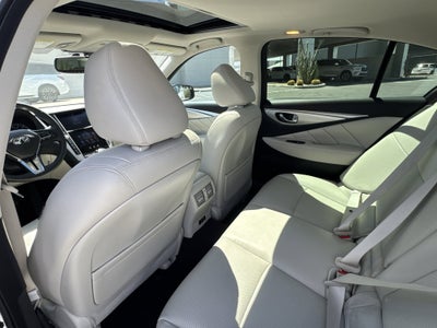 2023 INFINITI Q50 LUXE
