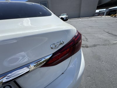2023 INFINITI Q50 LUXE