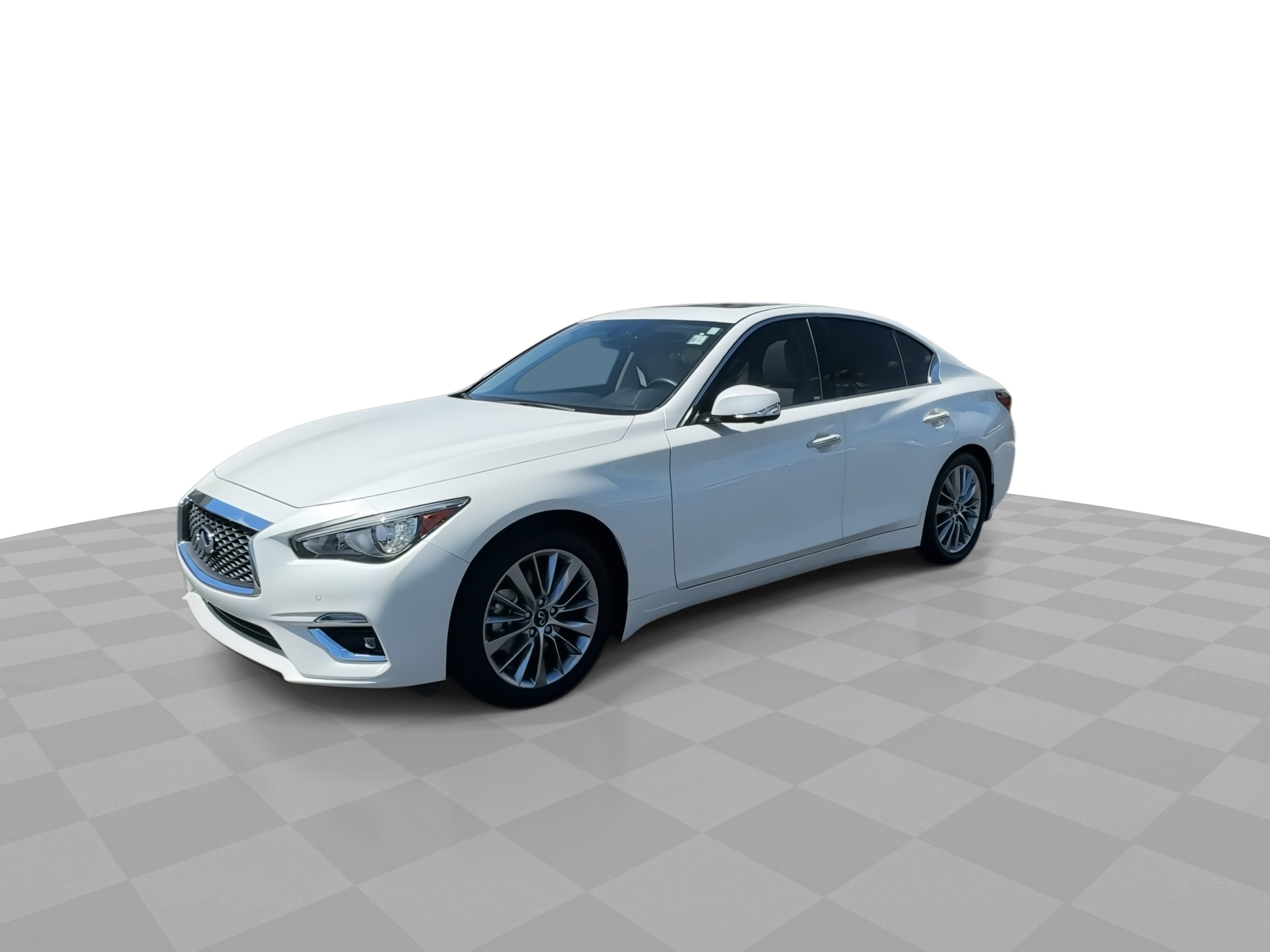 2023 INFINITI Q50 LUXE