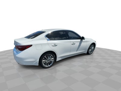 2023 INFINITI Q50 LUXE