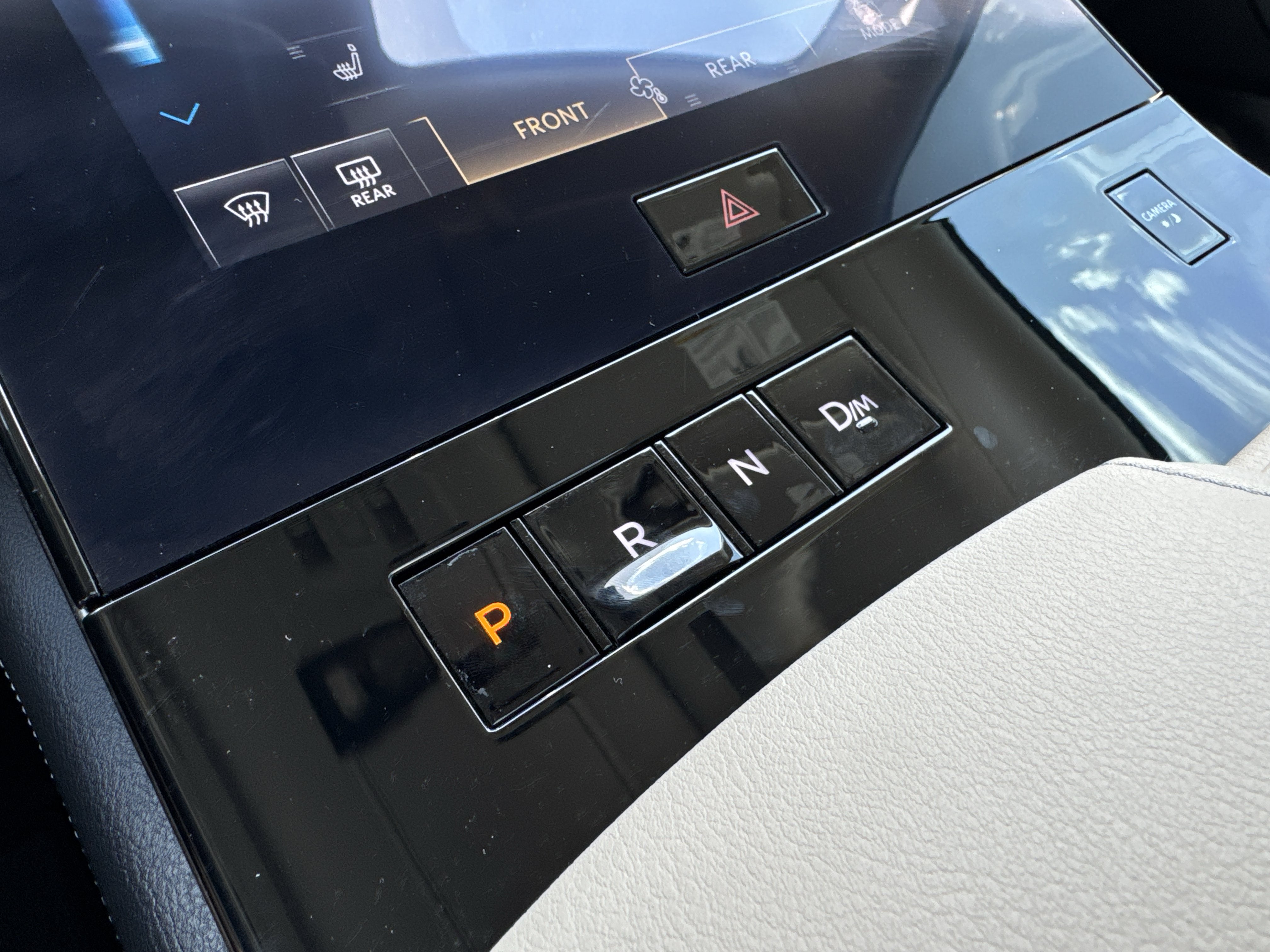 2025 INFINITI QX80 PURE
