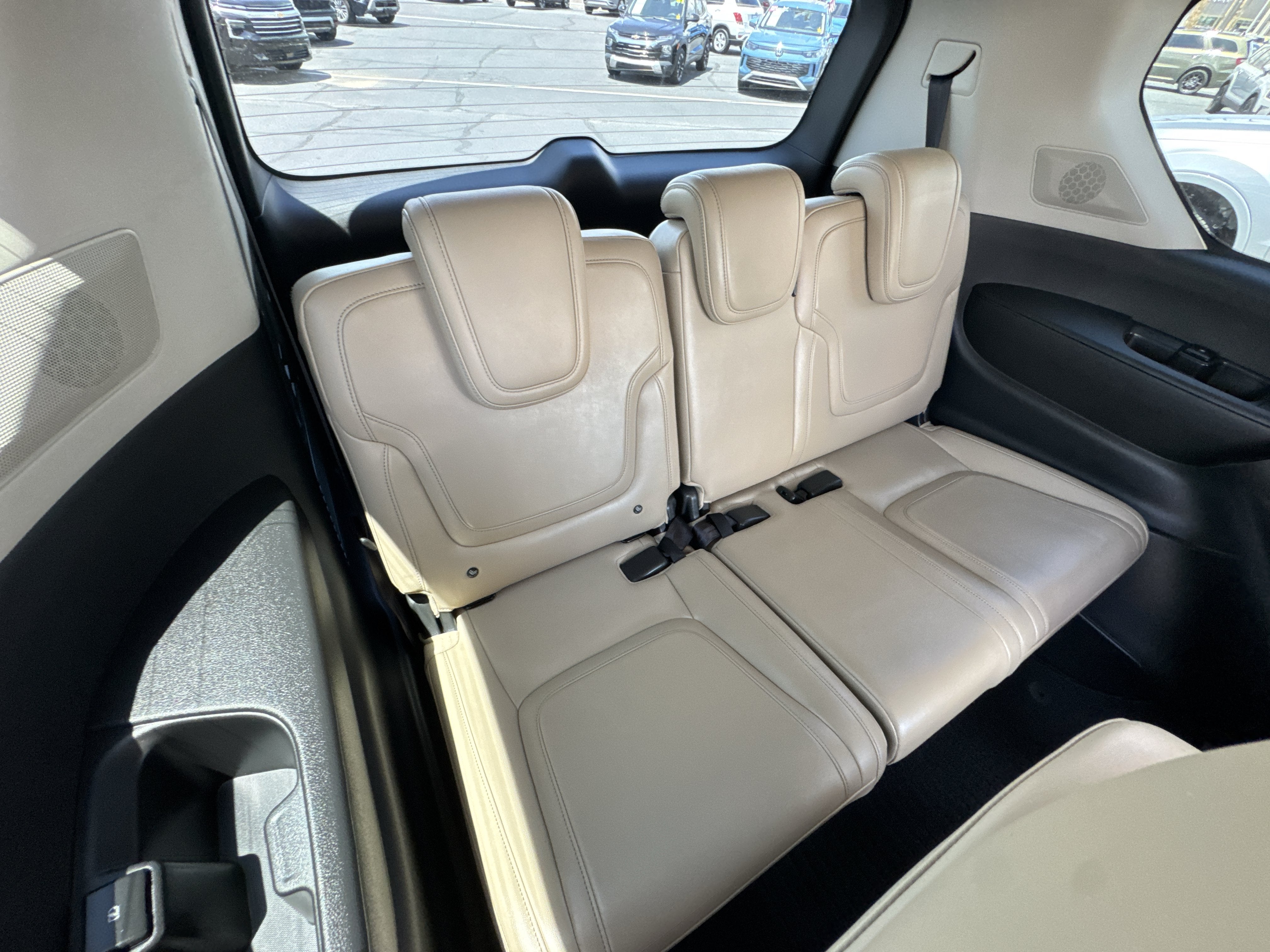 2025 INFINITI QX80 PURE