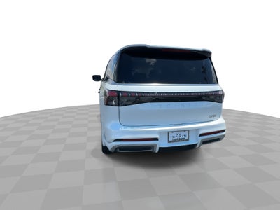 2025 INFINITI QX80 PURE