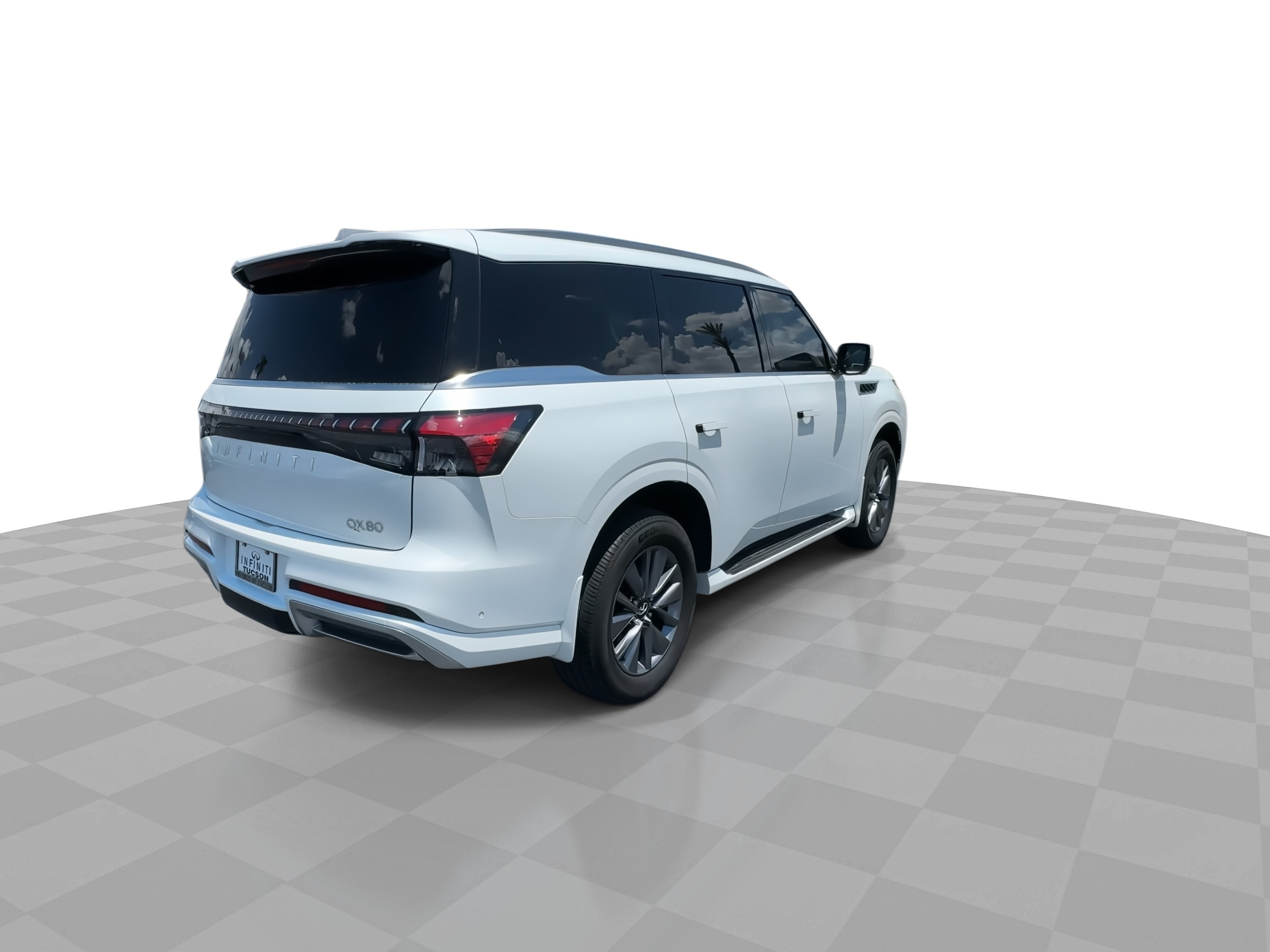 2025 INFINITI QX80 PURE
